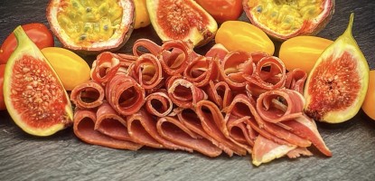 Füstölt kacsamell falatok